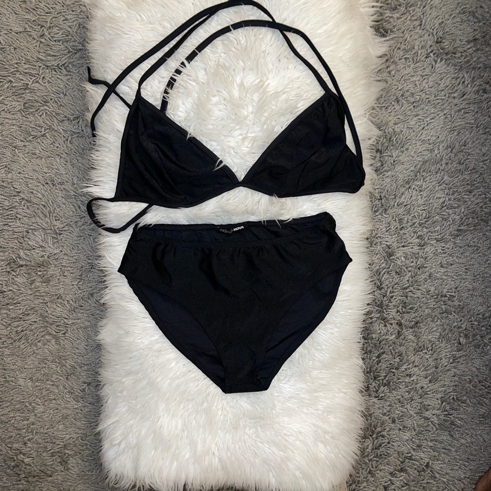Black swim bikini + top